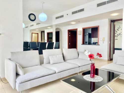 Amazing Sea View 2 bedroom Full Apartment, Dubaï (photo 8)