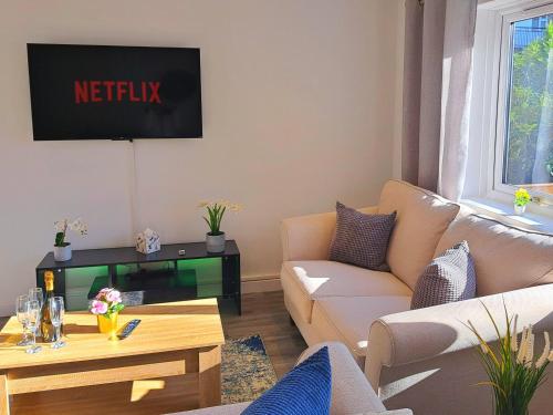Cozy, Charming 3-Bedroom Home in Chester- Free Parking- Sleeps Up To 6, Chester (fotografie 5)