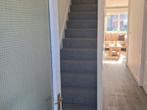 Cozy, Charming 3-Bedroom Home in Chester- Free Parking- Sleeps Up To 6, Chester (fotografie 8)