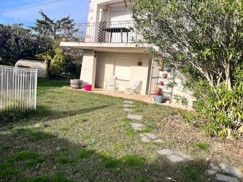 Logement provençal au calme à 20 min d’Avignon - Location saisonnière - Lirac