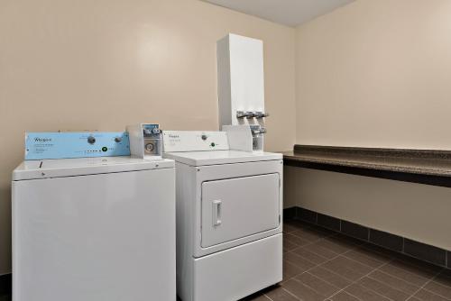 Quality Inn Memphis Northeast Near I-40