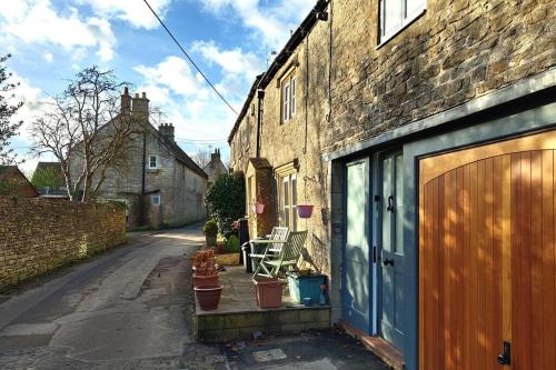 The Old Fire Station at Colerne - Apartment - Chippenham