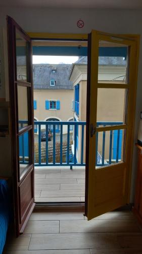 Rõdu/terrass, Joli studio avec balcon donnant sur la montagne in Campan