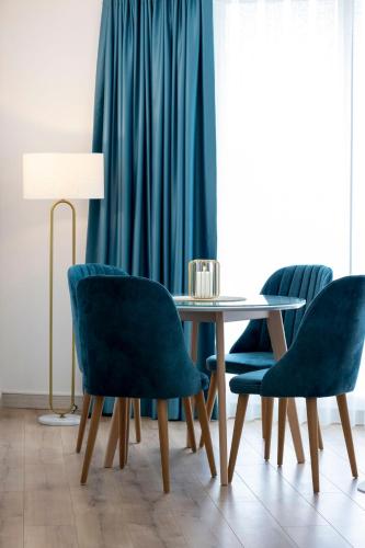 Luxury condos on 18th, 19th, 5th and 3rd floor, with pool, fitness, parking included, Skopje (fotografie 4)