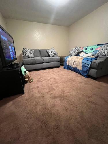 Pet Friendly Private Townhouse With Washerdryer in Ligonier, USA