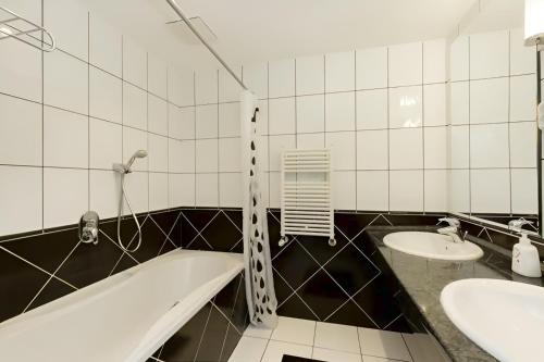 Damati Kft Liszt Ferenc ter Inner City Flat, Budapešť (fotografie 7)