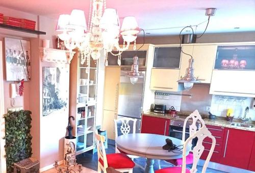 Apartamento San Quirce - céntrico y reformado- wifi y netflix