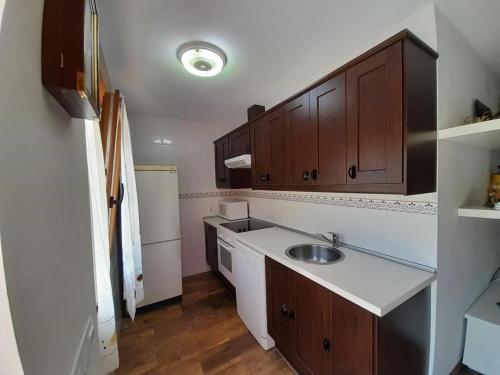 Apartamentos Miravalles A - Carretera de Argüerín