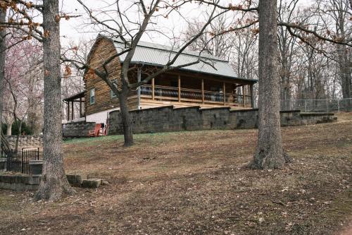 Dragonfly Meadows Log Cabin