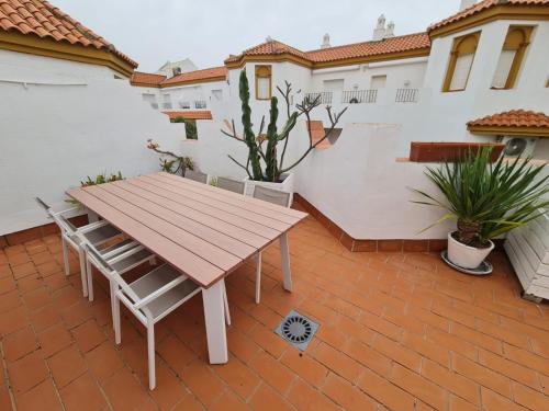 Atico con gran terraza y barbacoa en Zahara