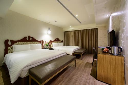room detail thumbnail 0