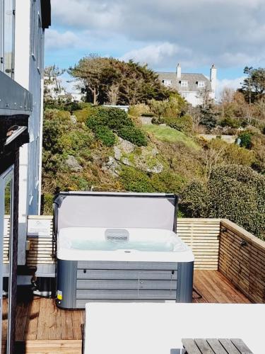 Carnedd - Trearddur Bay - Stanley-Stays, Trearddur (foto 2)