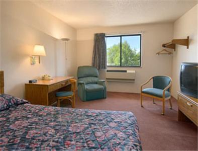 Super 8 by Wyndham Long Prairie Long Prairie (MN)