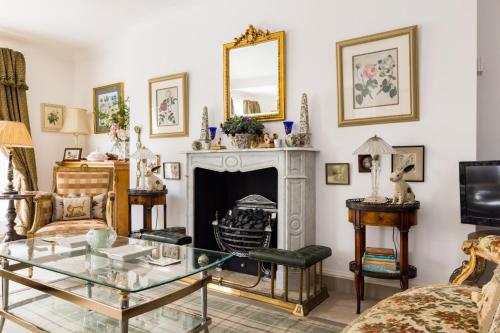 The Chelsea Flower - 1 Bedroom with Terrace in Chelsea, Londyn (zdjęcie 7)