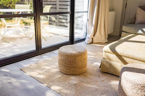 Battersea Set – 3 Bedroom Home with Garden, London (photo 7)