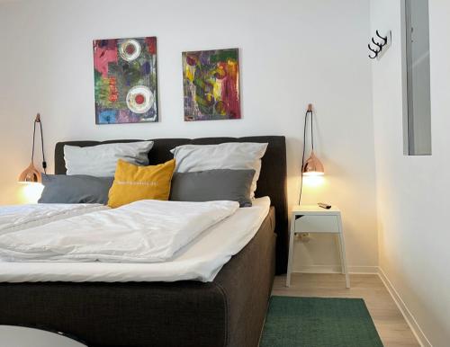 Living at Saarpartments -AdultsOnly- 2 Bedrooms, Kitchen- Business & Holiday Apartments for Long- and Short term Stay, 3 min to Train-Station, Secure E-Bike Parking!, Saarbrücken (fotografie 8)
