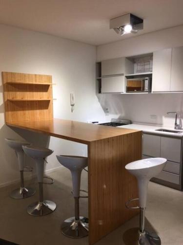 One-Bedroom Apartment image 6