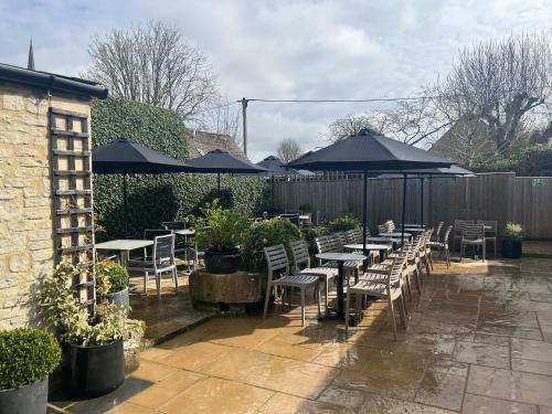 ทัศนียภาพภายนอกโรงแรม, ไพรออรี่ ทีรูมส์ เบอร์ฟอร์ด วิธ รูมส์ (Priory Tearooms Burford with Rooms) in เบอร์ฟอร์ด