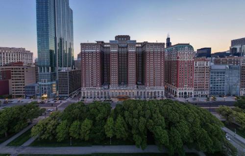 Hilton Chicago - Hotel