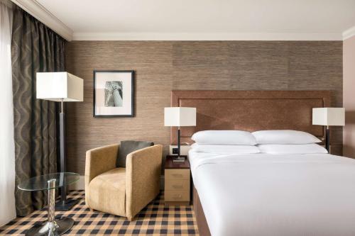 DoubleTree by Hilton Hotel Newcastle International Airport - image 11