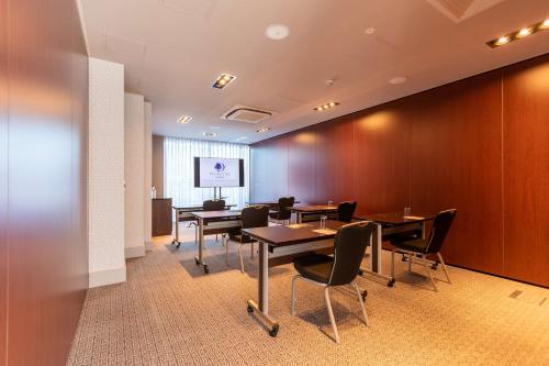 DoubleTree by Hilton Hotel Newcastle International Airport - image 7