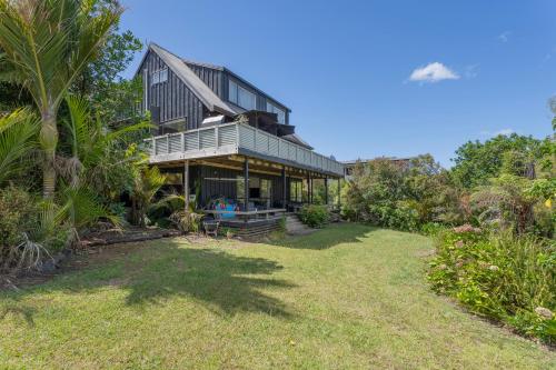 Holiday on Haddon - Whitianga Holiday Home