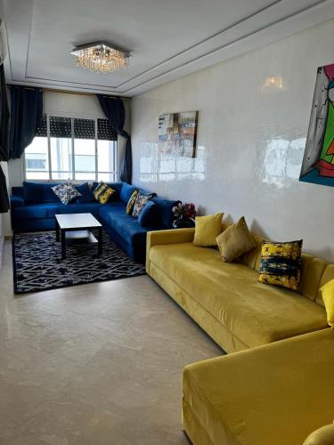 Yanis guest house