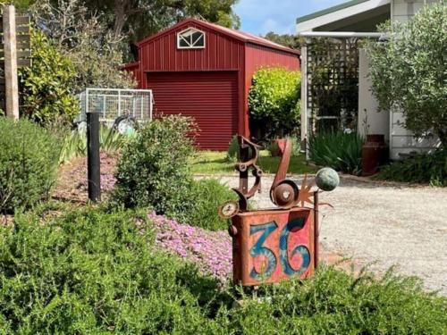 Honeysuckle Studio in ซิลเวอร์ลีฟส์