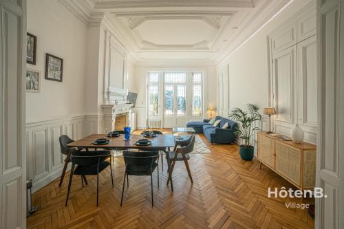 The "Heritage" Heart of Limoges Parking AC and Private Terrace cottage Limoges