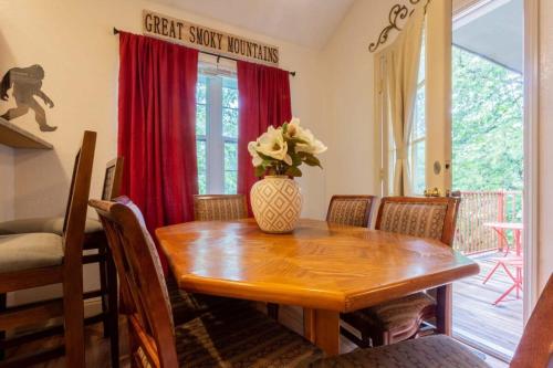 SASQUATCH Lodge D - image 12