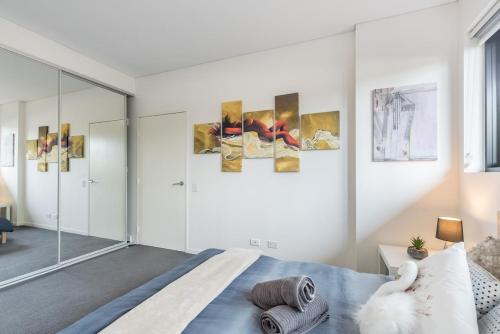 1Bedroom and Study Apt in Homebush Sleeps 5