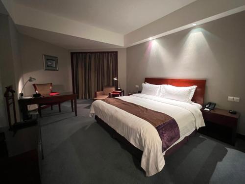 room detail thumbnail 0