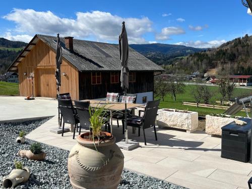 Балкон/тераса, Sonnenschein Appartement- und Ferienhaus mit Stadel und Terrasse in Großradl