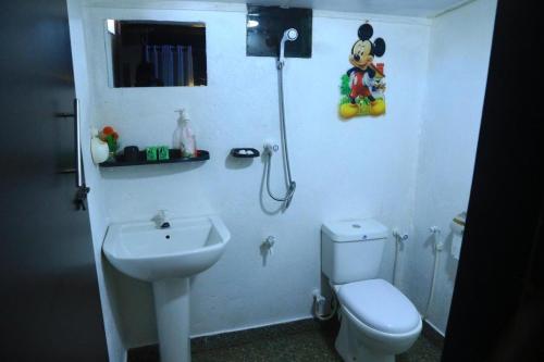Double or Twin Room with Extra Bed image 10