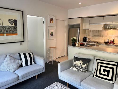 Lovely 2 bedrm apartment in Auckland's viaduct, Auckland