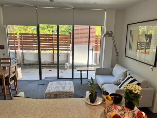 Lovely 2 bedrm apartment in Auckland's viaduct, Auckland (photo 9)
