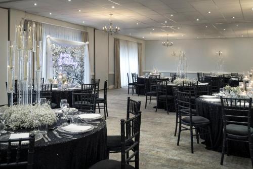 Preston Marriott Hotel - image 2