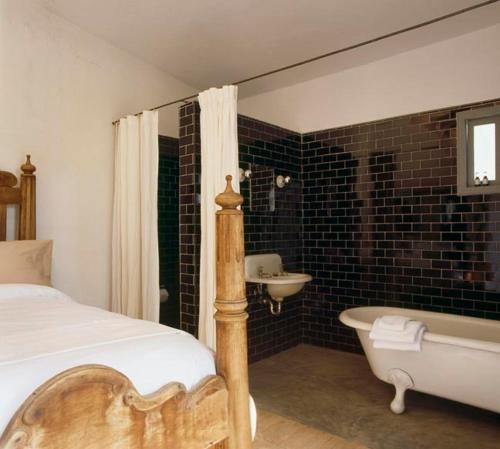 1 twin bed