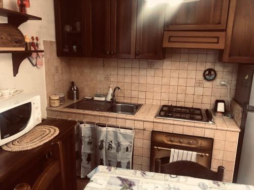 Kitchen, Il Castelletto Casa Vacanza in Poggio San Lorenzo