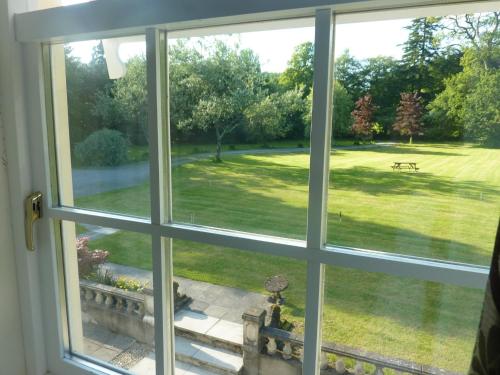 Glangwili Mansion - image 12