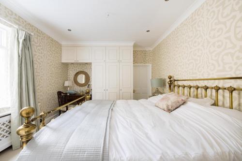 Fabulous Family Home in Fulham - 4 bedrooms - image 14