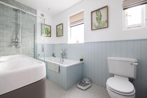 Fabulous Family Home in Fulham - 4 bedrooms - image 4