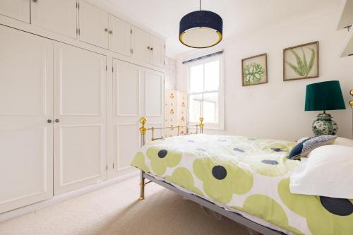 Fabulous Family Home in Fulham - 4 bedrooms - image 12