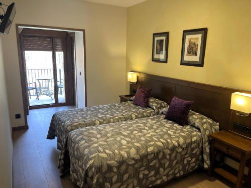 Superior Double or Twin Room with Mountain View