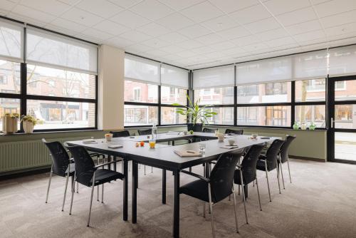City Hotel Hengelo - main image