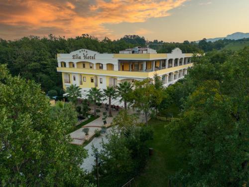 Elia Hotel - image 7