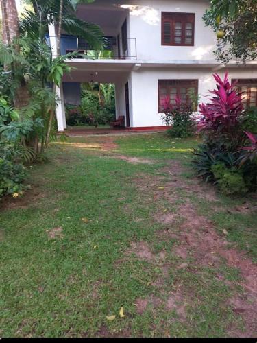 Villa room in No-37-Apartment Hikkaduwa