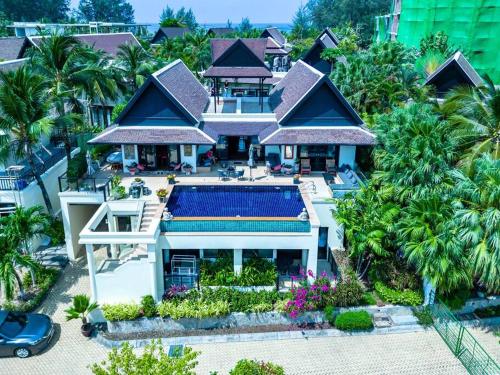 Casa Asiatique — 5BR Villa in Laguna & Layan Beach