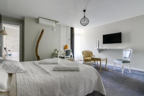 Hotel Henri IV in Tarbes