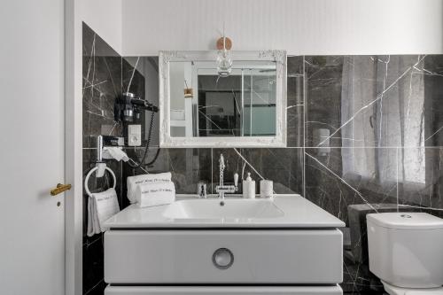 Hôtel Henri IV - image 3